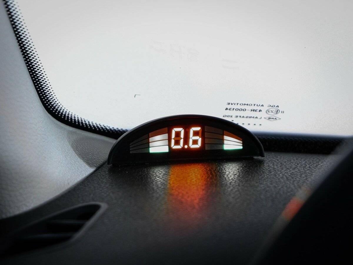 Купить Lada (ВАЗ) Largus с пробегом. Фото: #20