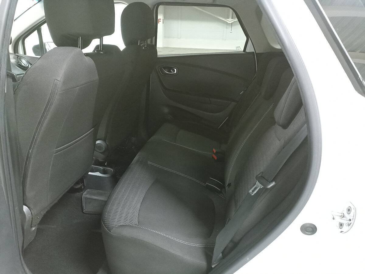 Купить Renault Kaptur с пробегом. Фото: #11