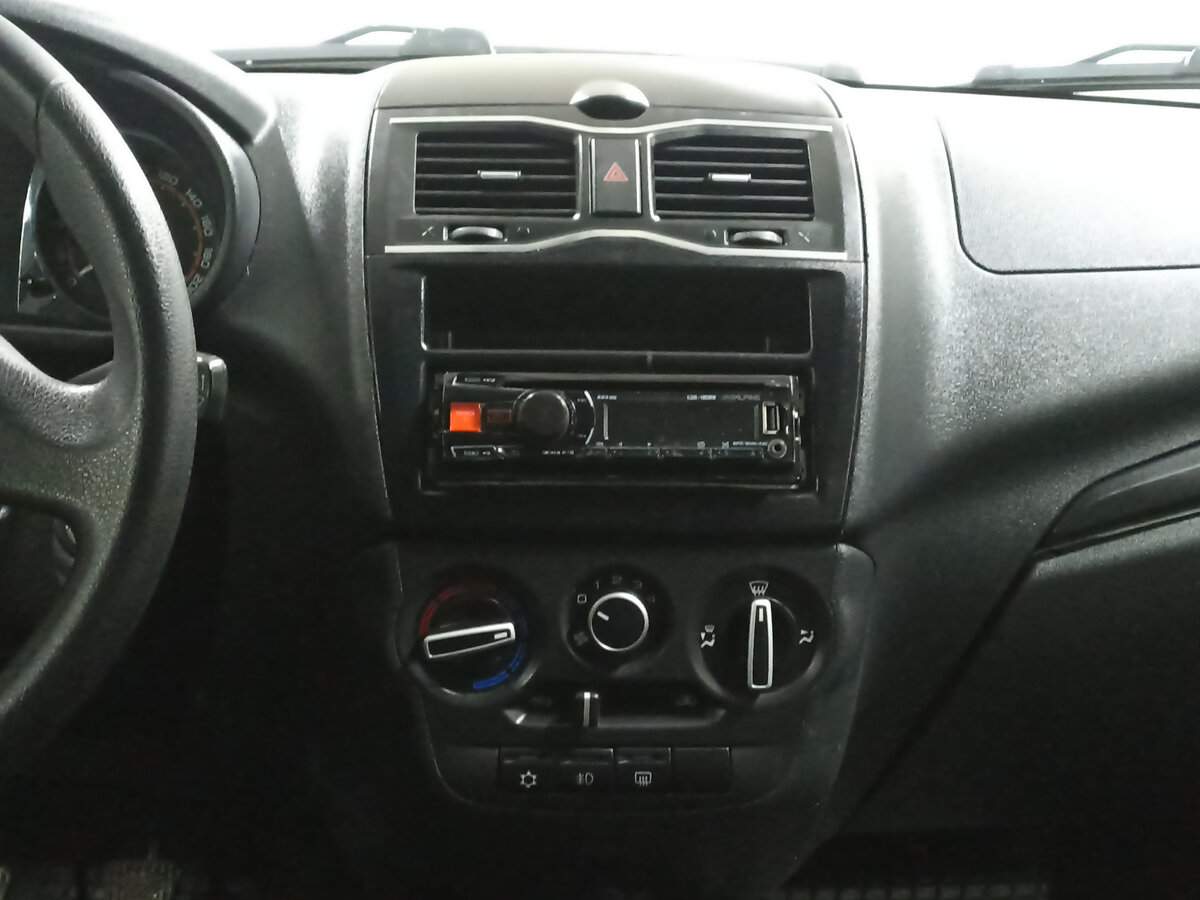 Купить Lada (ВАЗ) Granta с пробегом. Фото: #14