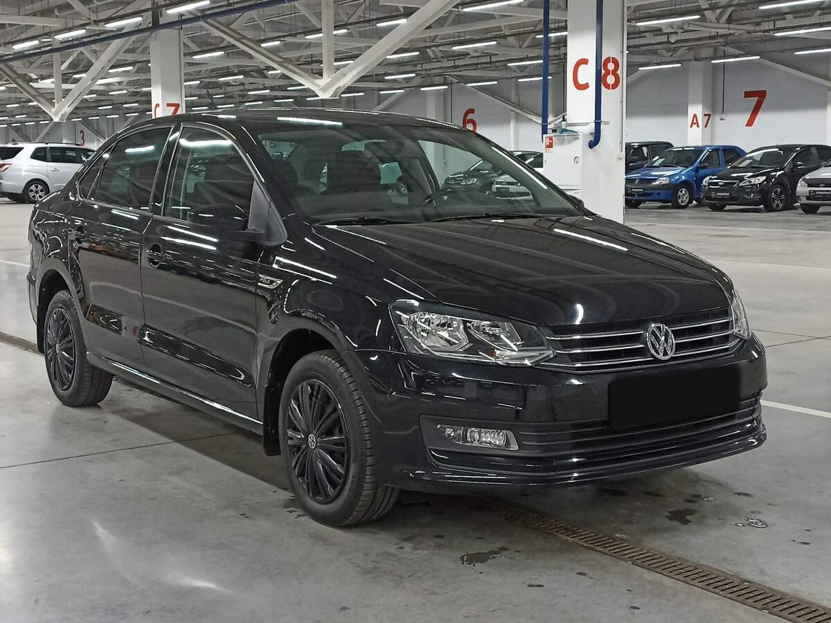 Купить Volkswagen Polo с пробегом. Фото: #2