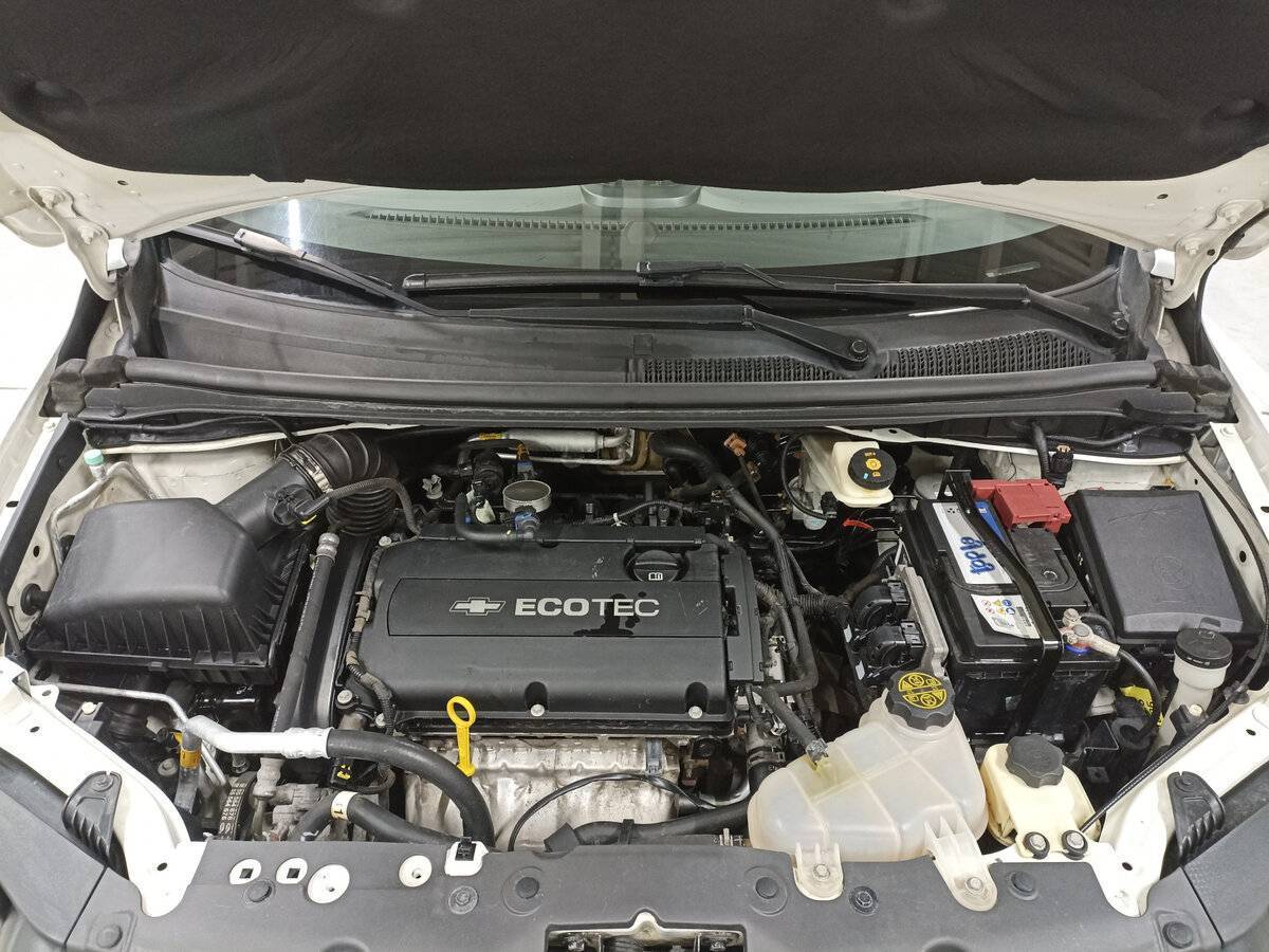 Купить Chevrolet Aveo с пробегом. Фото: #8