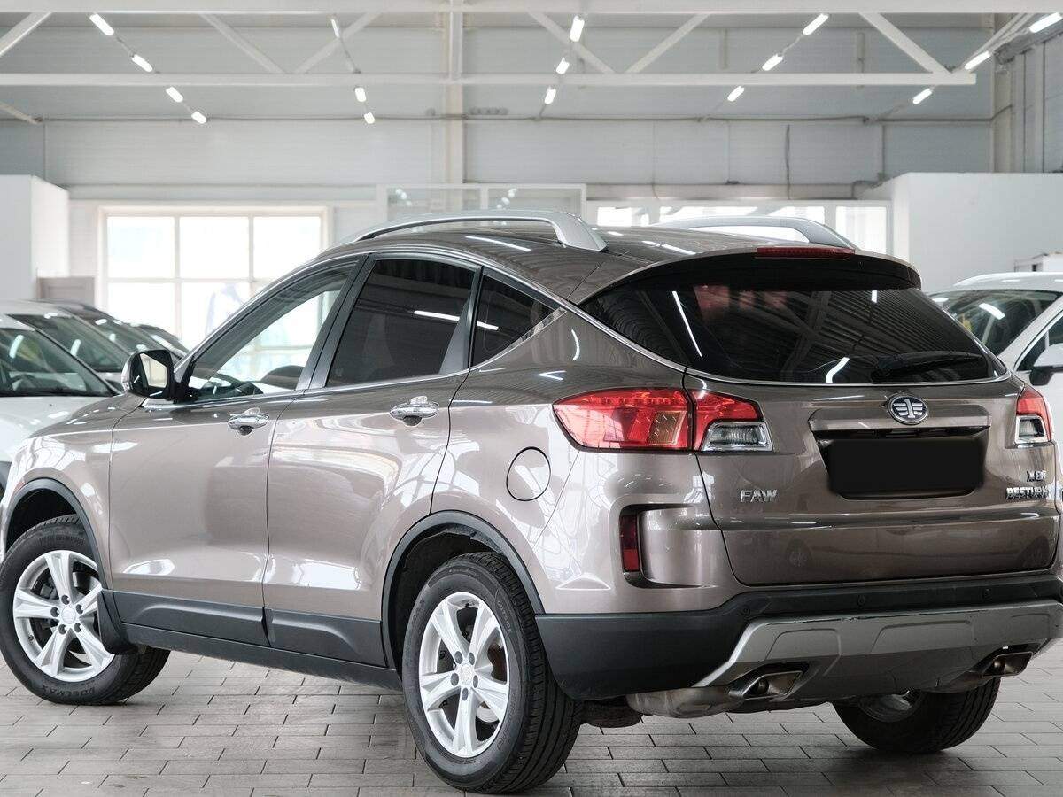 Купить FAW Besturn X80 с пробегом. Фото: #1