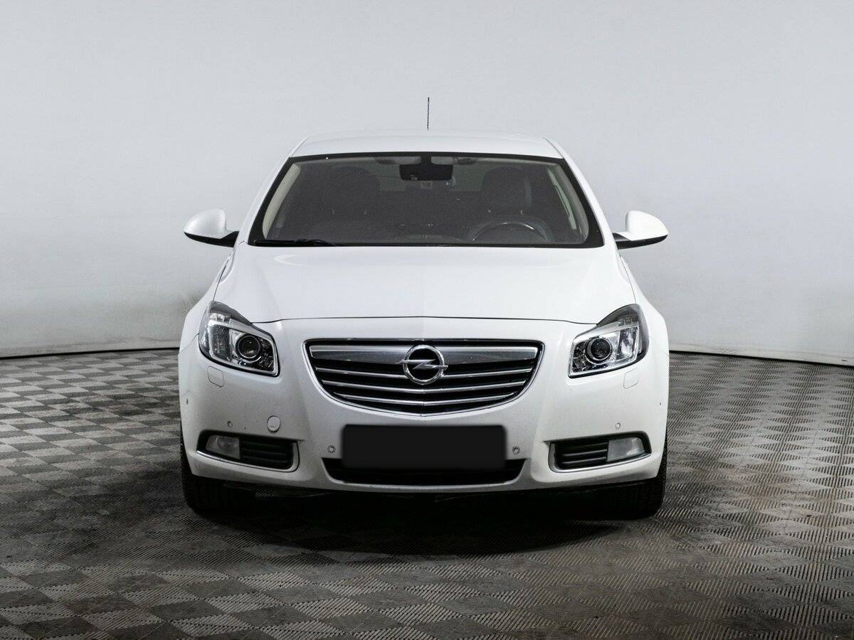 Купить Opel Insignia с пробегом. Фото: #1