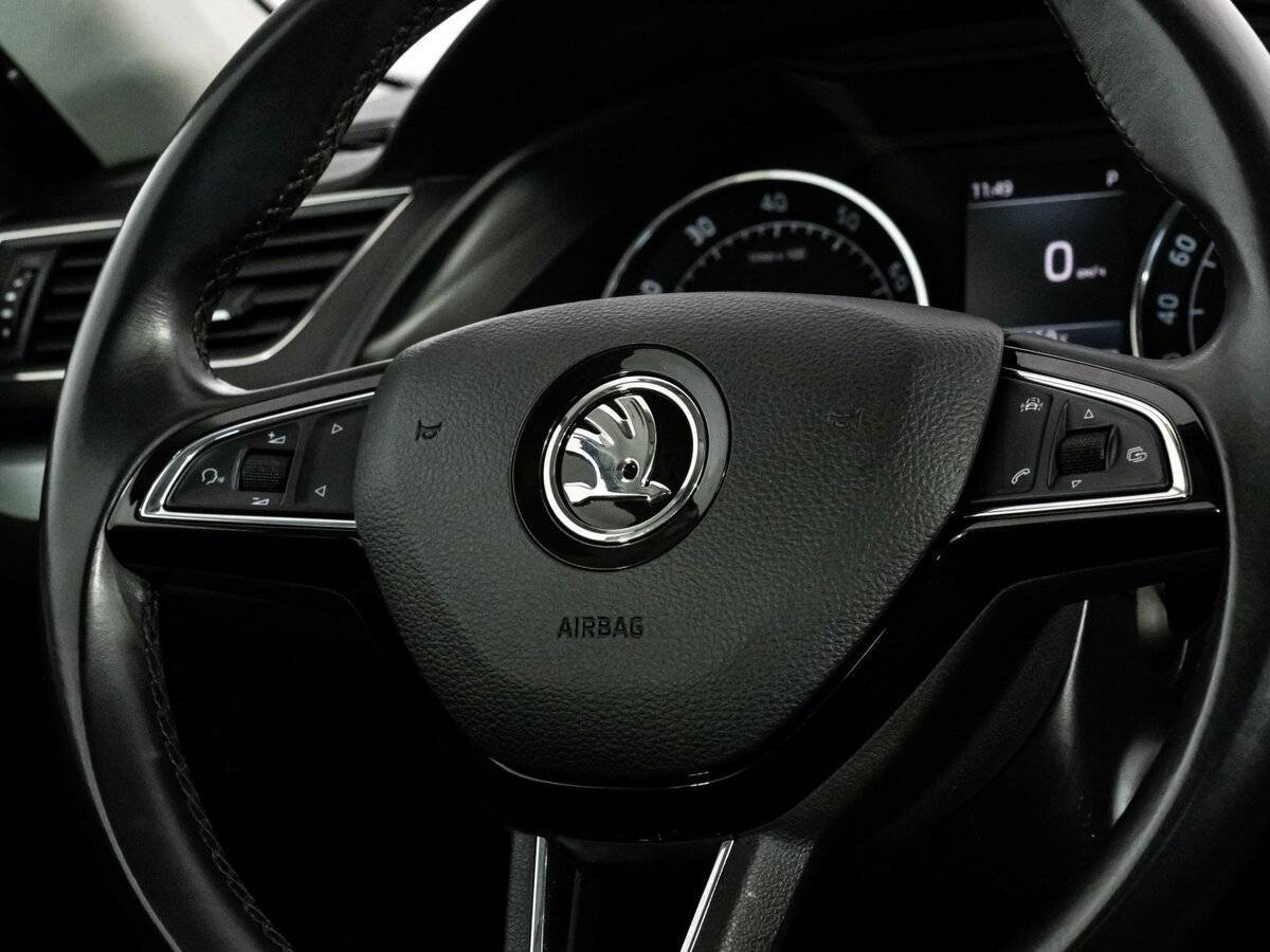 Купить Skoda Superb с пробегом. Фото: #12