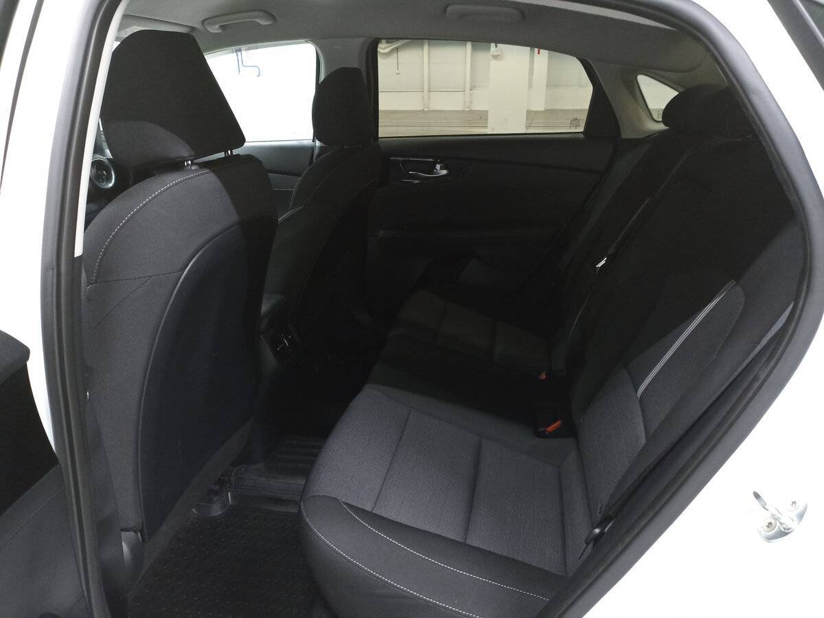 Купить Kia Cerato с пробегом. Фото: #11