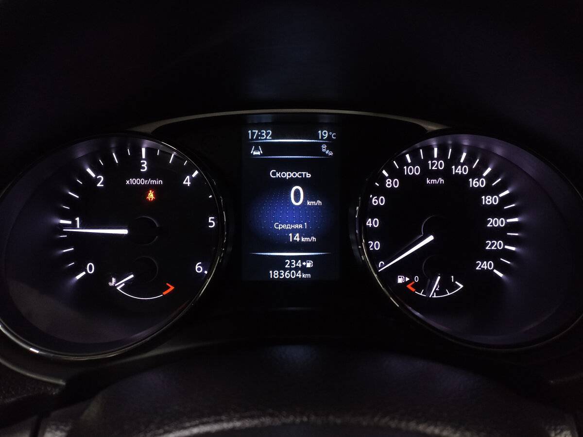 Купить Nissan X-Trail с пробегом. Фото: #12