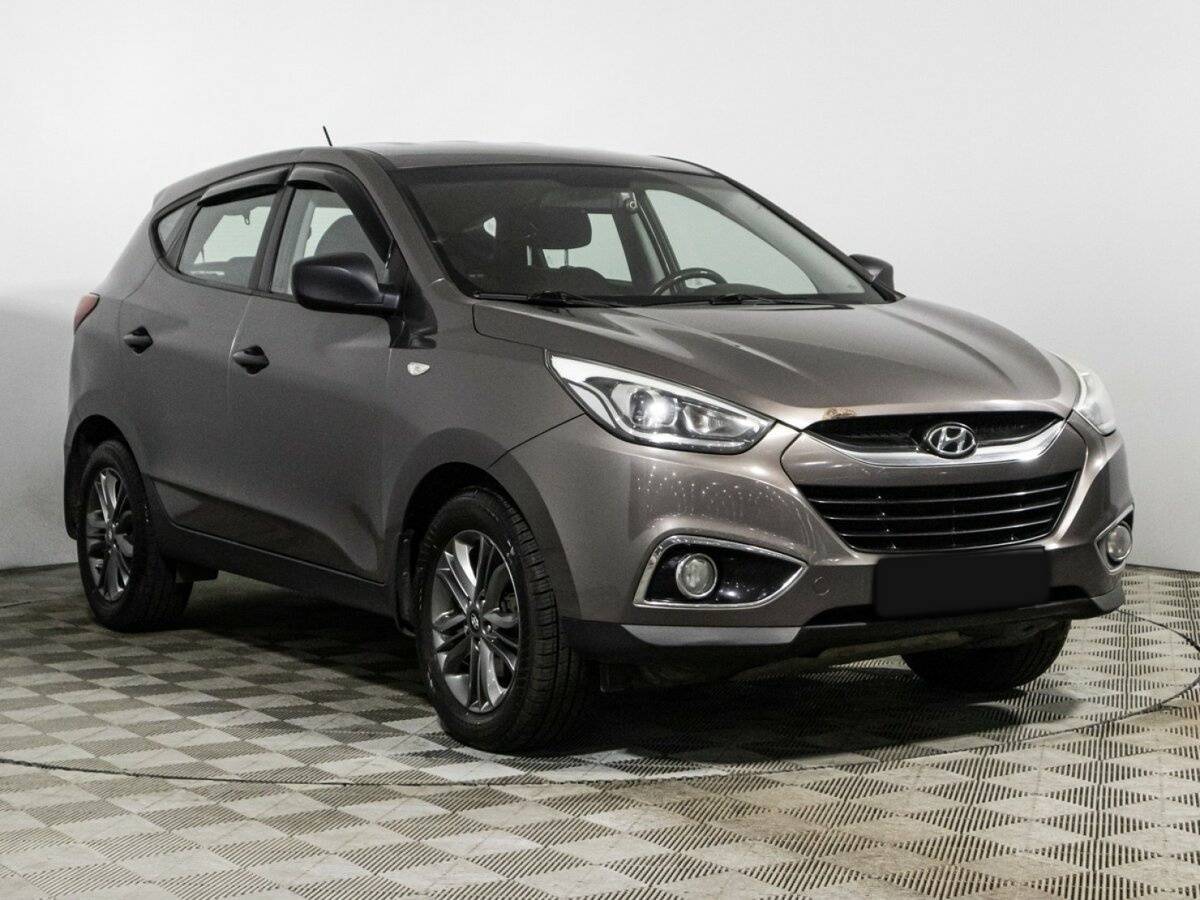 Купить Hyundai ix35 с пробегом. Фото: #2