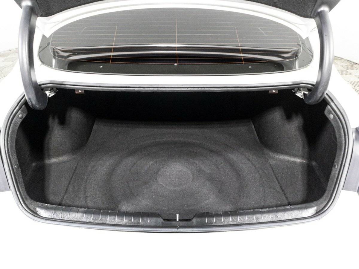 Купить Hyundai Sonata с пробегом. Фото: #14