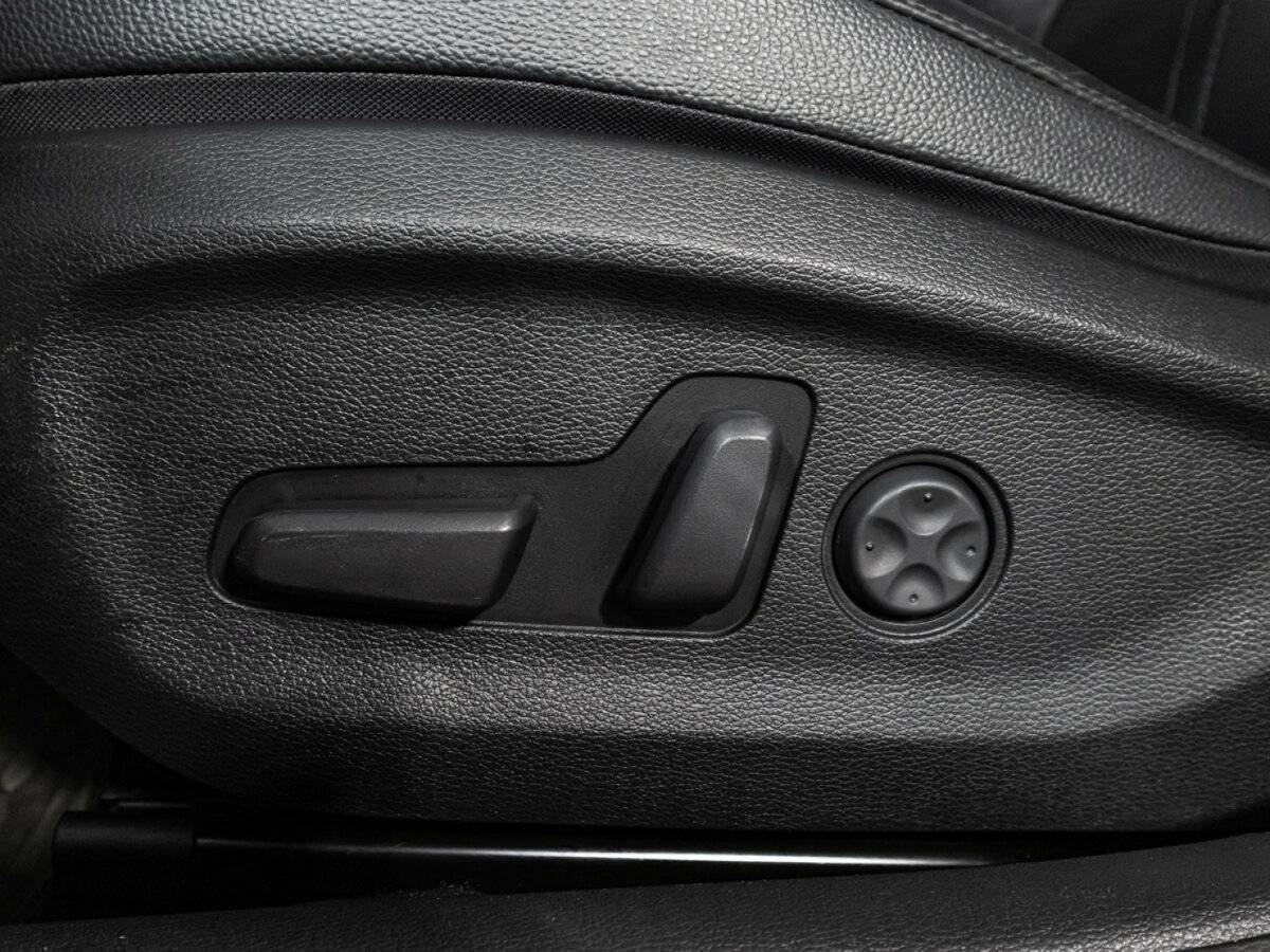 Купить Hyundai Sonata с пробегом. Фото: #14