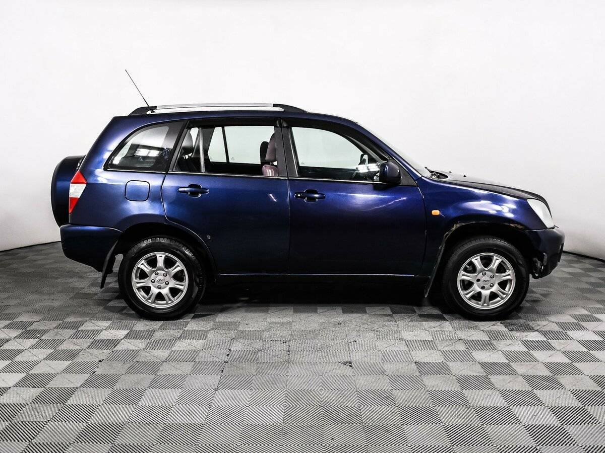 Купить Chery Tiggo (T11) с пробегом. Фото: #3