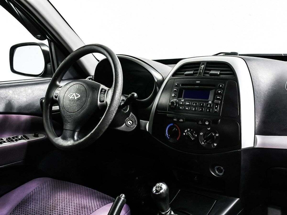 Купить Chery Tiggo (T11) с пробегом. Фото: #8