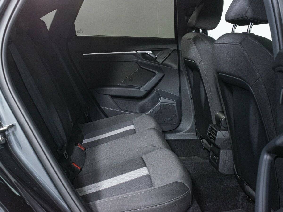 Купить Audi A3 с пробегом. Фото: #9