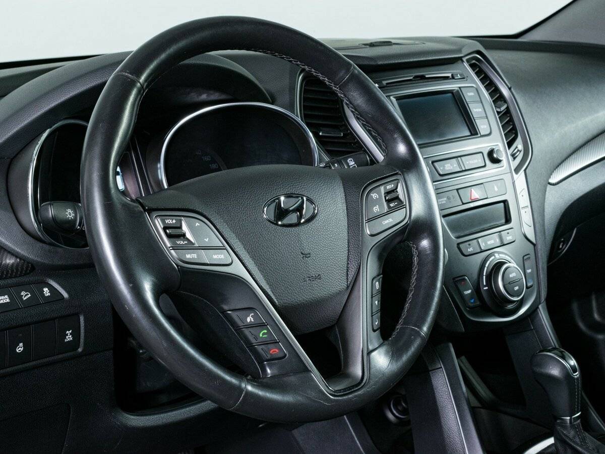 Купить Hyundai Santa Fe с пробегом. Фото: #13