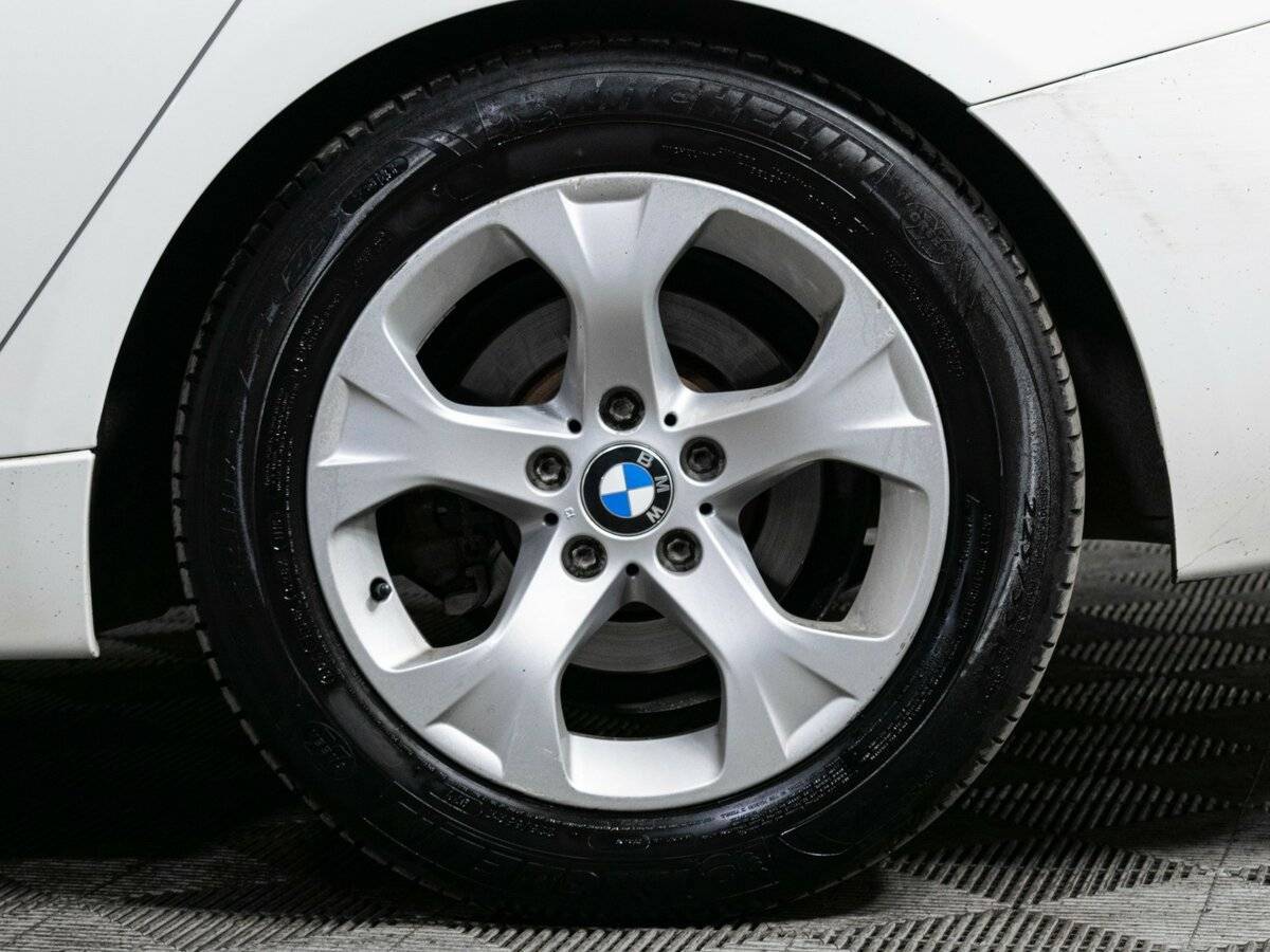 Купить BMW 3 серии с пробегом. Фото: #18