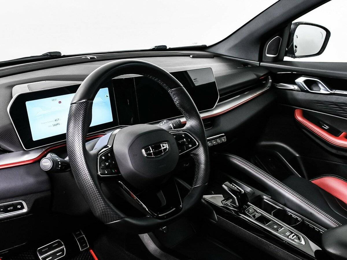 Купить Geely Coolray с пробегом. Фото: #11