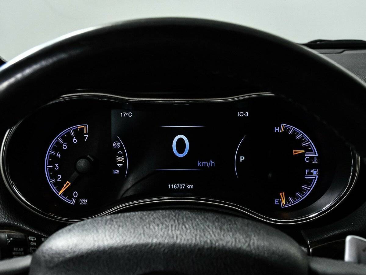 Купить Jeep Grand Cherokee с пробегом. Фото: #9