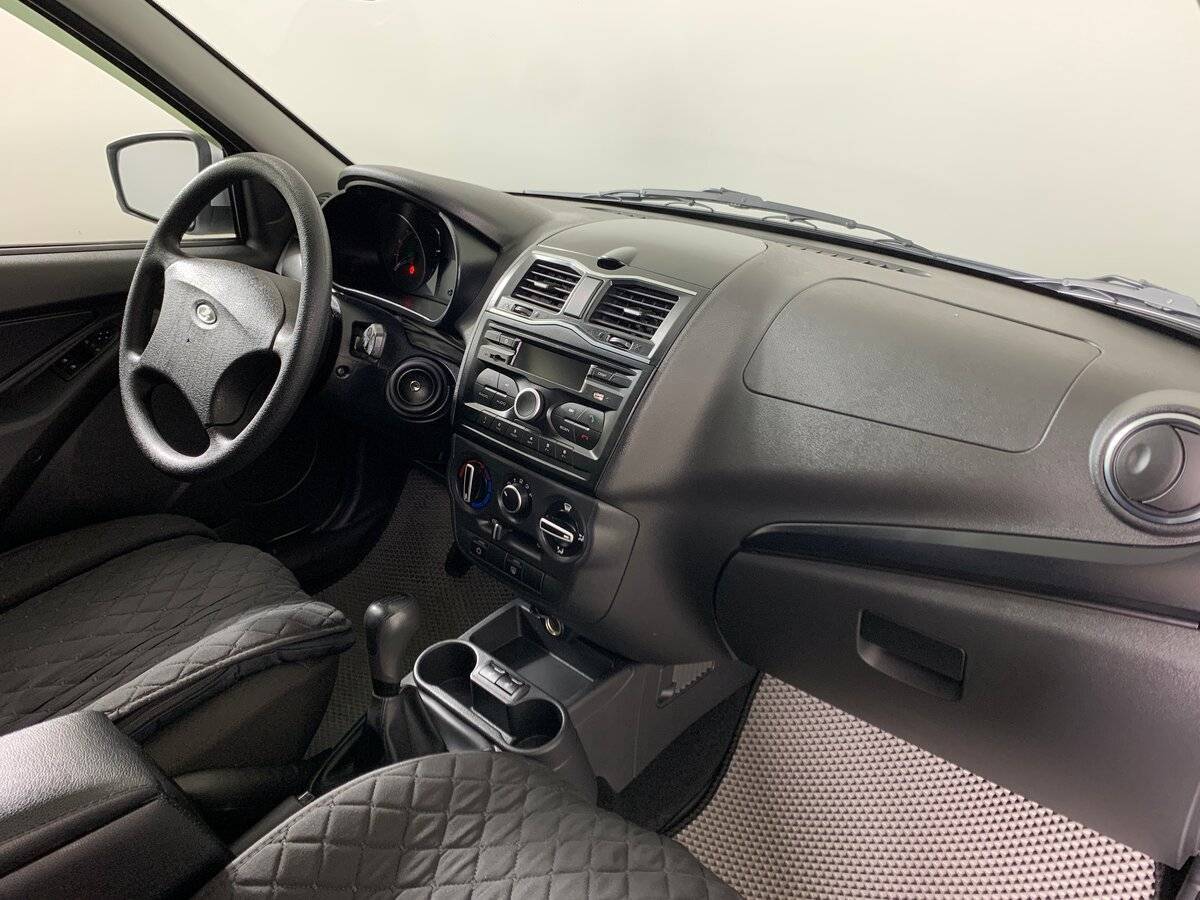 Купить Lada (ВАЗ) Granta с пробегом. Фото: #12