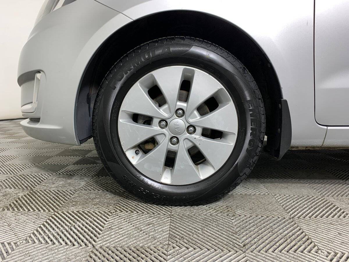 Купить Kia Rio с пробегом. Фото: #8