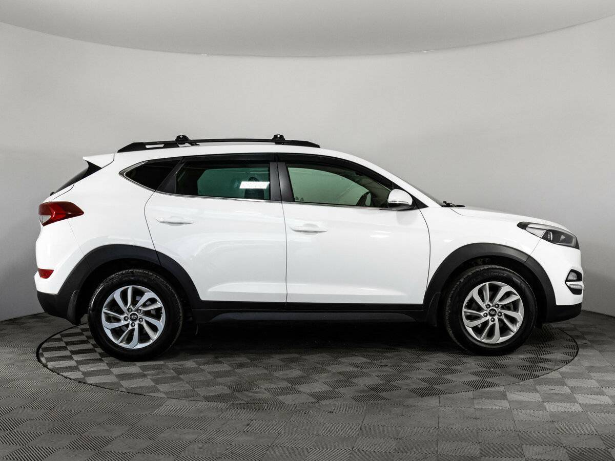 Купить Hyundai Tucson с пробегом. Фото: #3