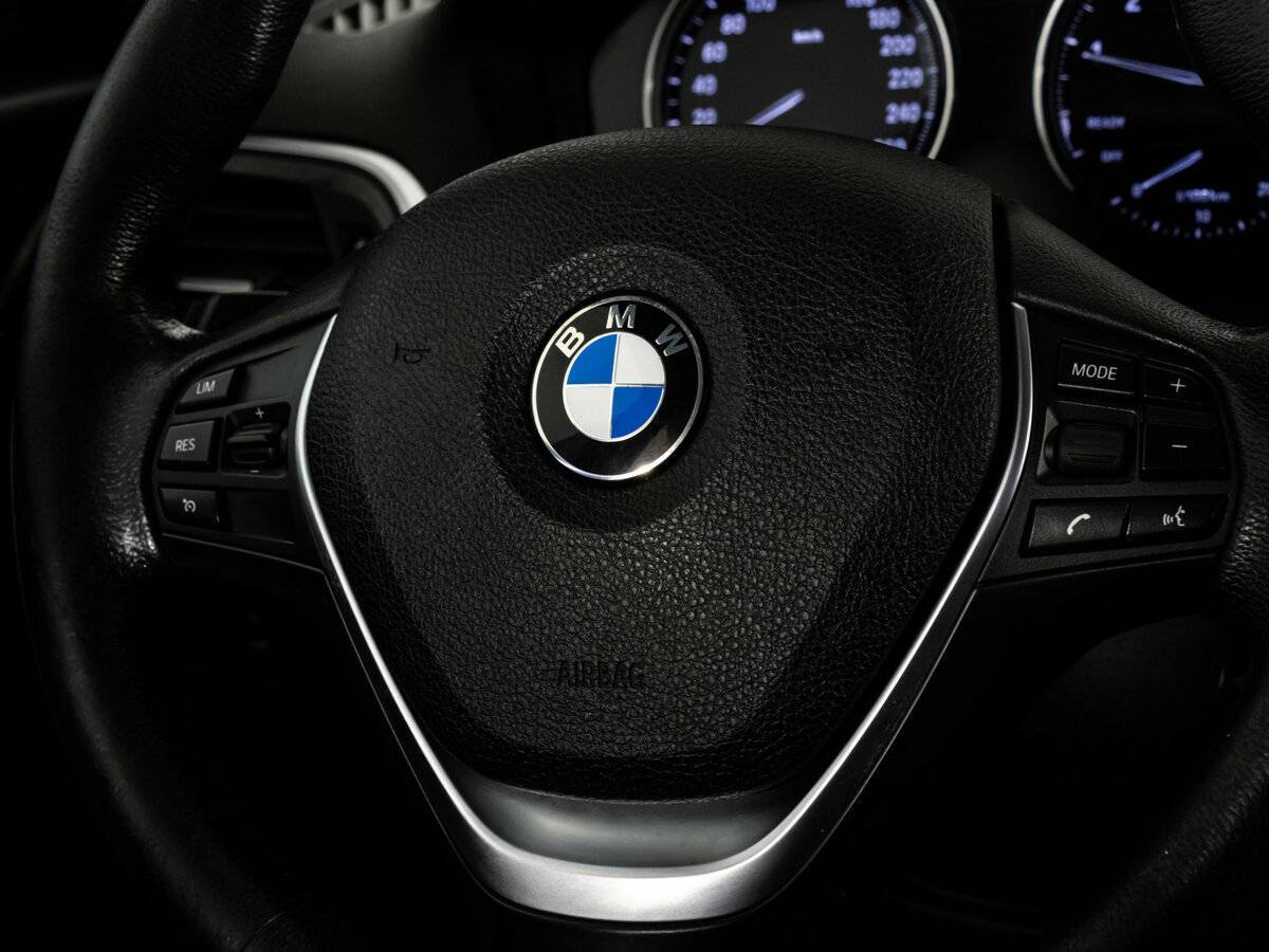 Купить BMW 1 серии с пробегом. Фото: #18