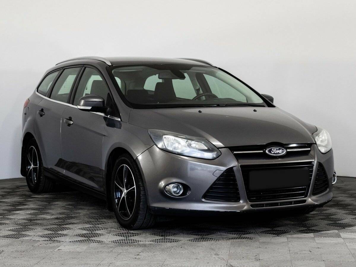 Купить Ford Focus с пробегом. Фото: #2