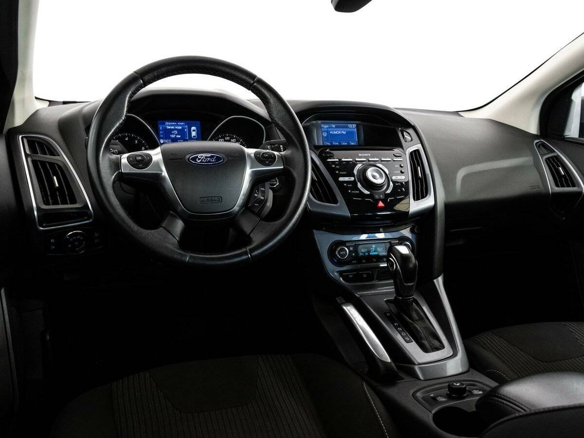 Купить Ford Focus с пробегом. Фото: #10
