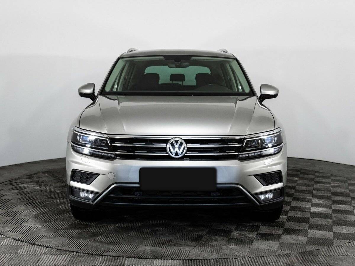 Купить Volkswagen Tiguan с пробегом. Фото: #1