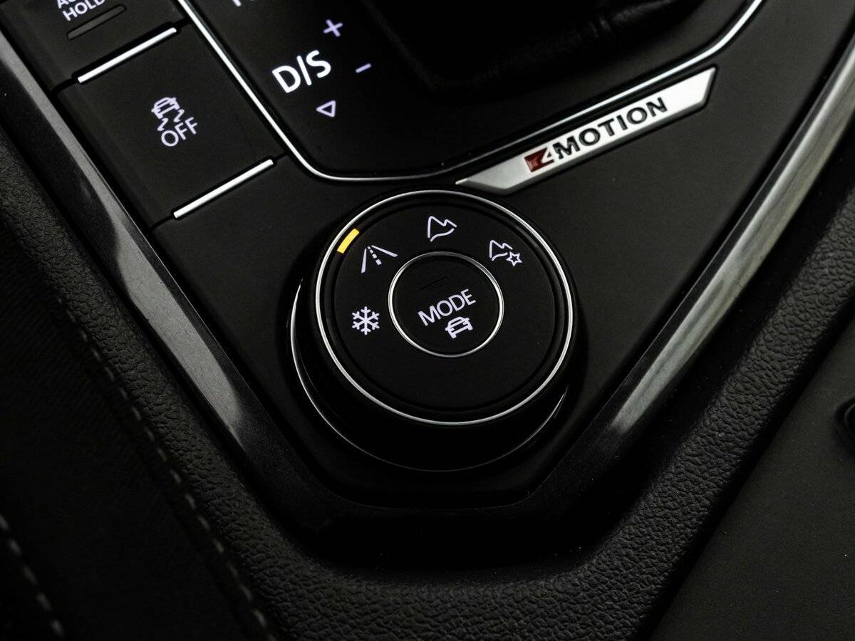 Купить Volkswagen Tiguan с пробегом. Фото: #15