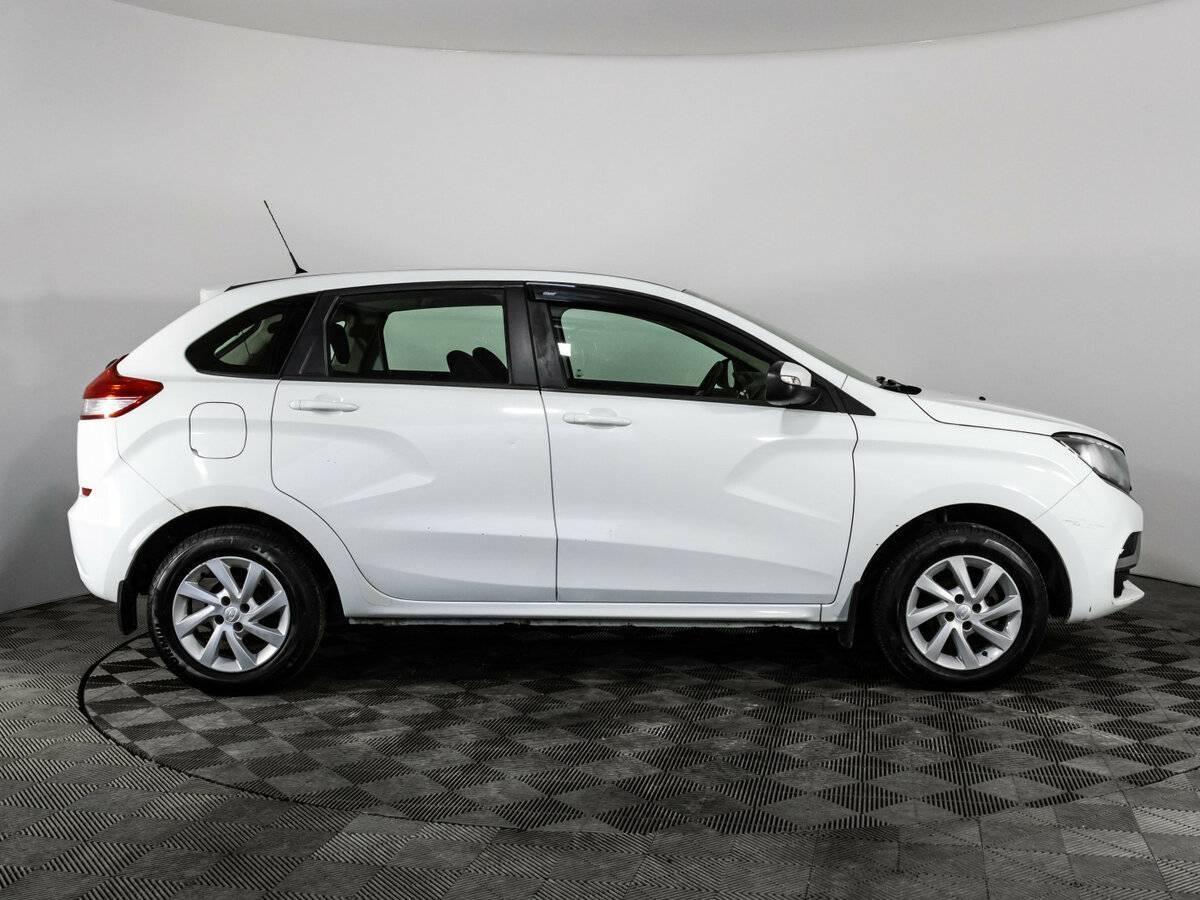 Купить Lada (ВАЗ) XRAY с пробегом. Фото: #3