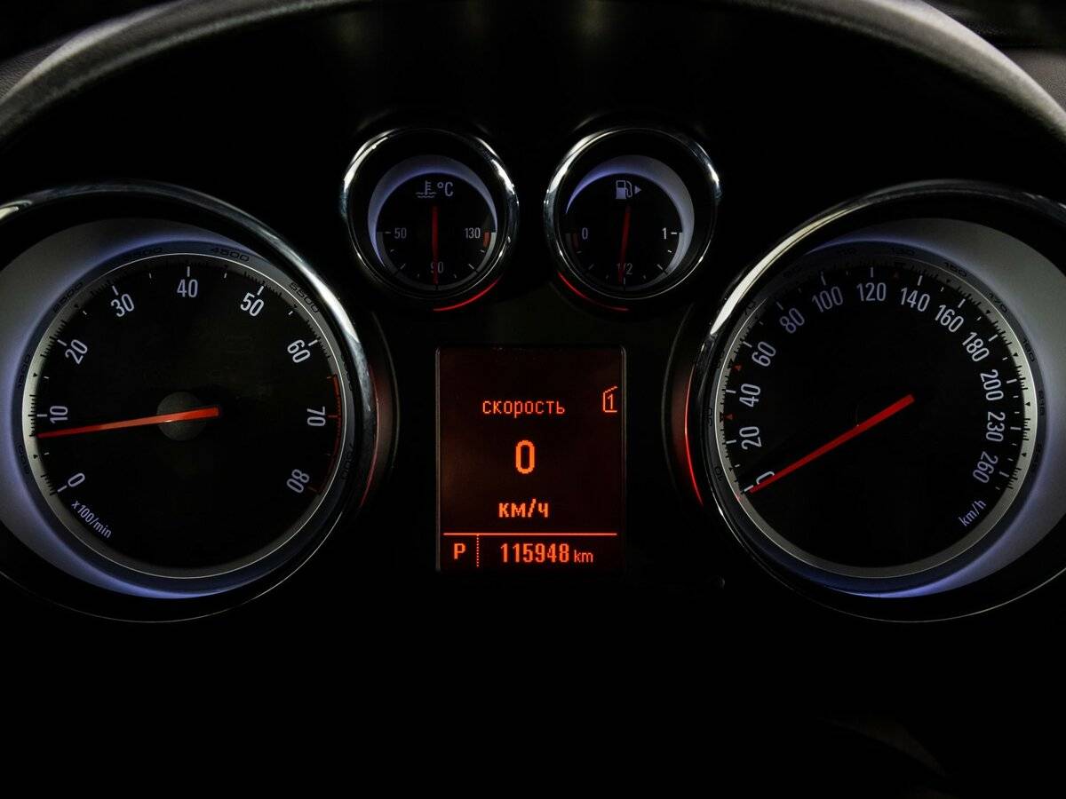 Купить Opel Astra с пробегом. Фото: #15