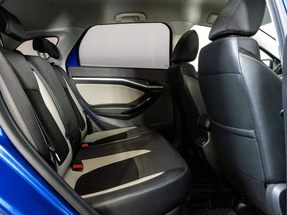 Купить Lada (ВАЗ) Vesta с пробегом. Фото: #18