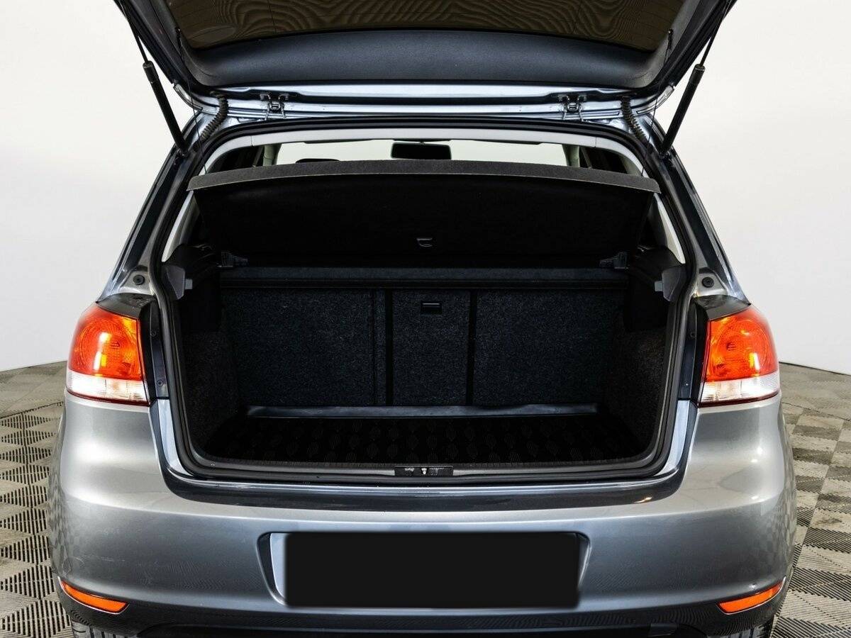 Купить Volkswagen Golf с пробегом. Фото: #15