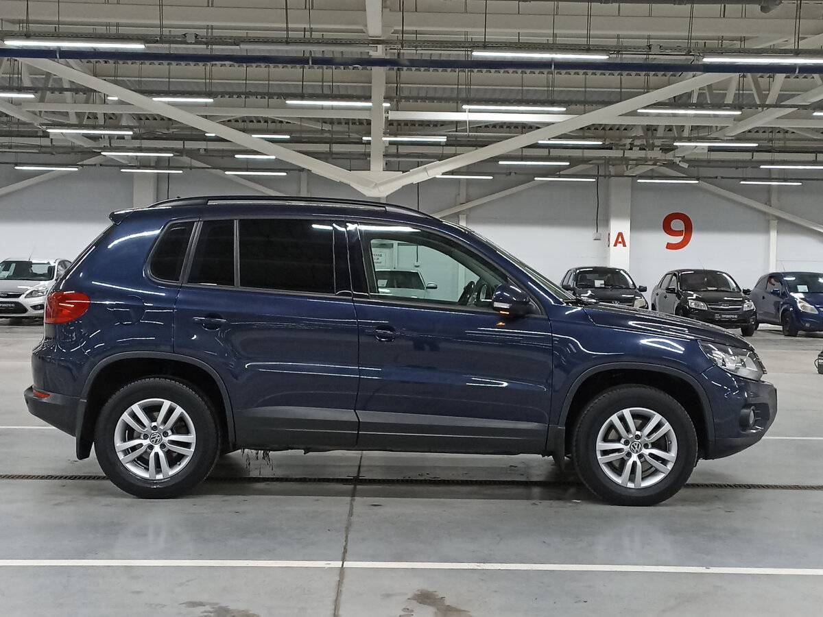 Купить Volkswagen Tiguan с пробегом. Фото: #3