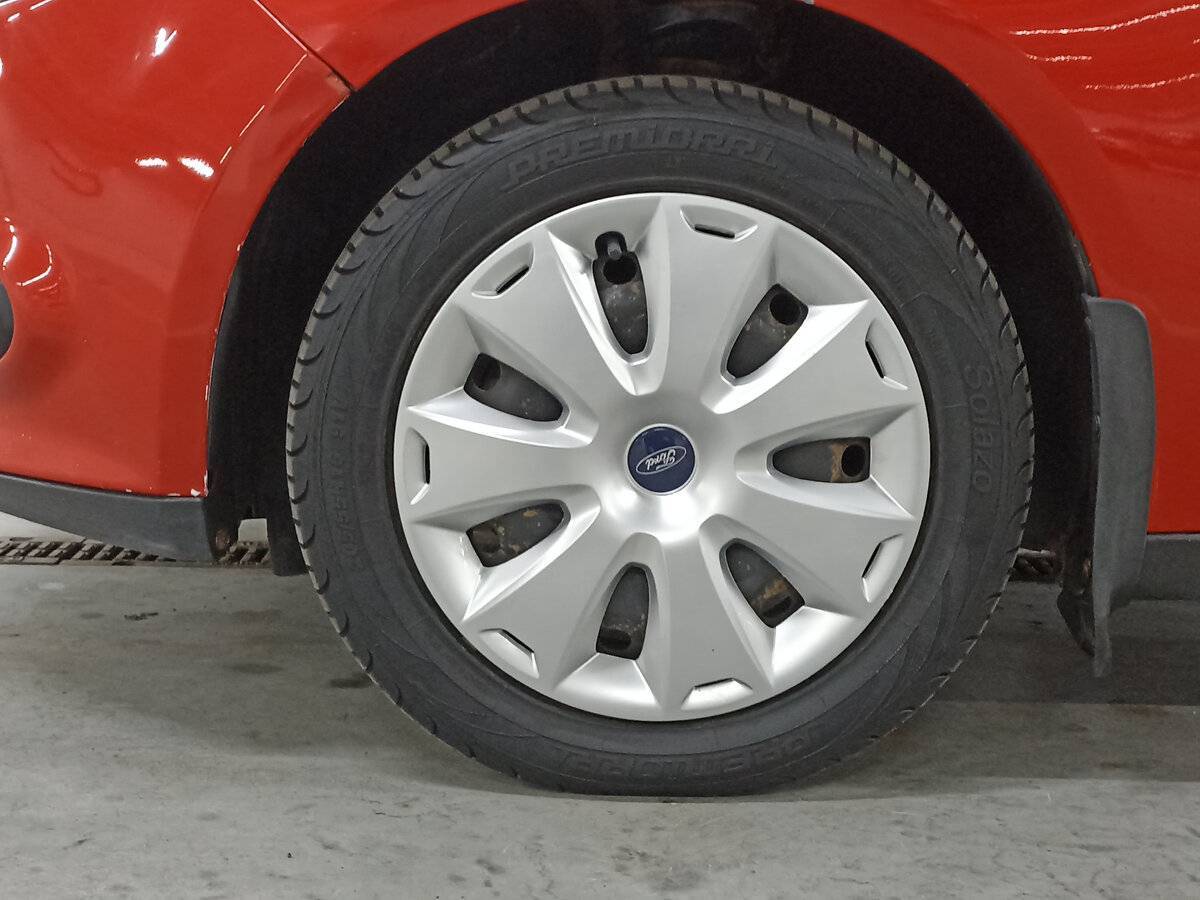 Купить Ford Focus с пробегом. Фото: #17