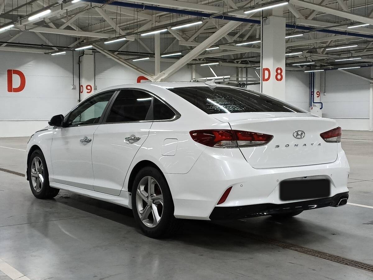 Купить Hyundai Sonata с пробегом. Фото: #6