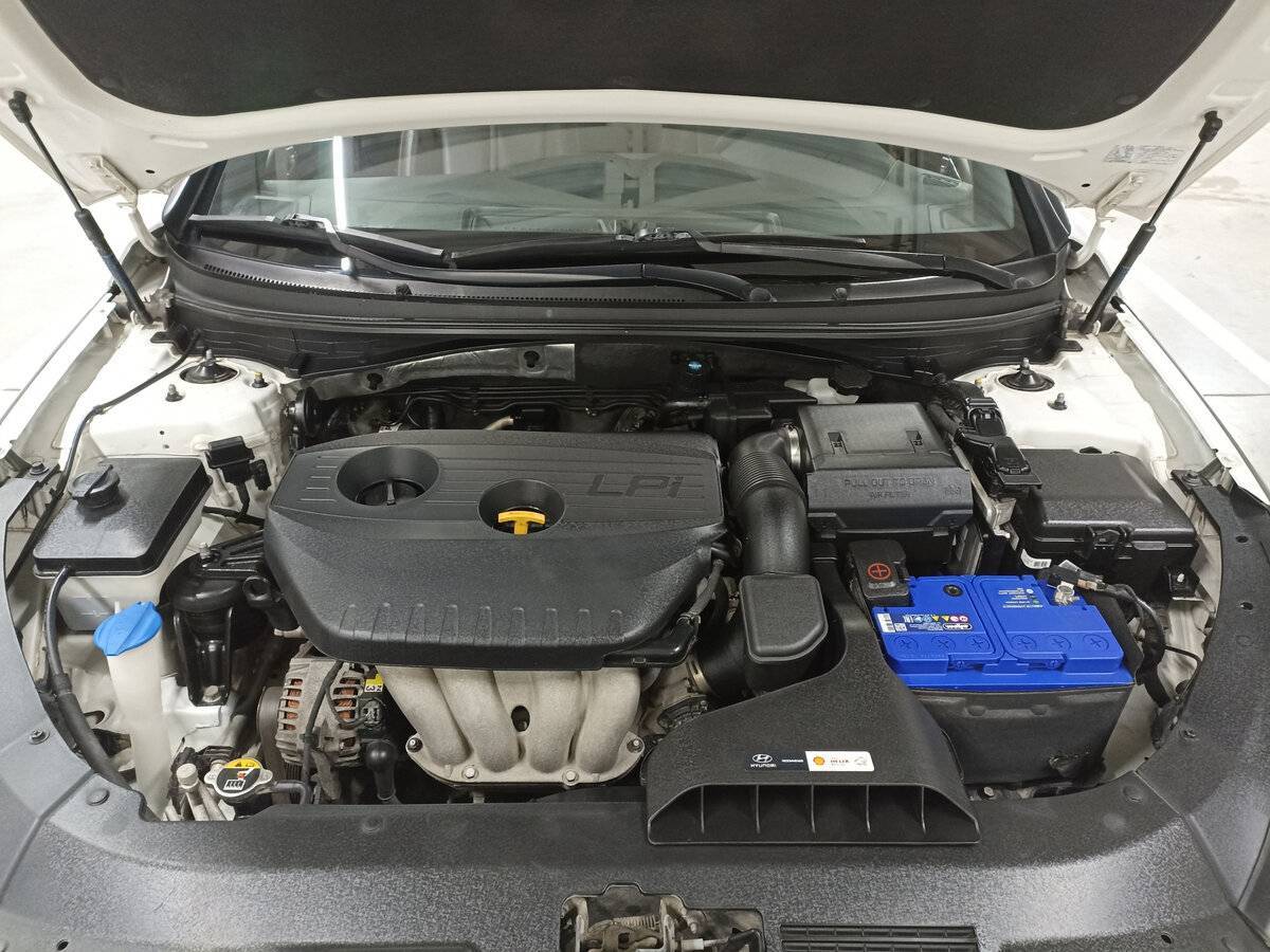 Купить Hyundai Sonata с пробегом. Фото: #8