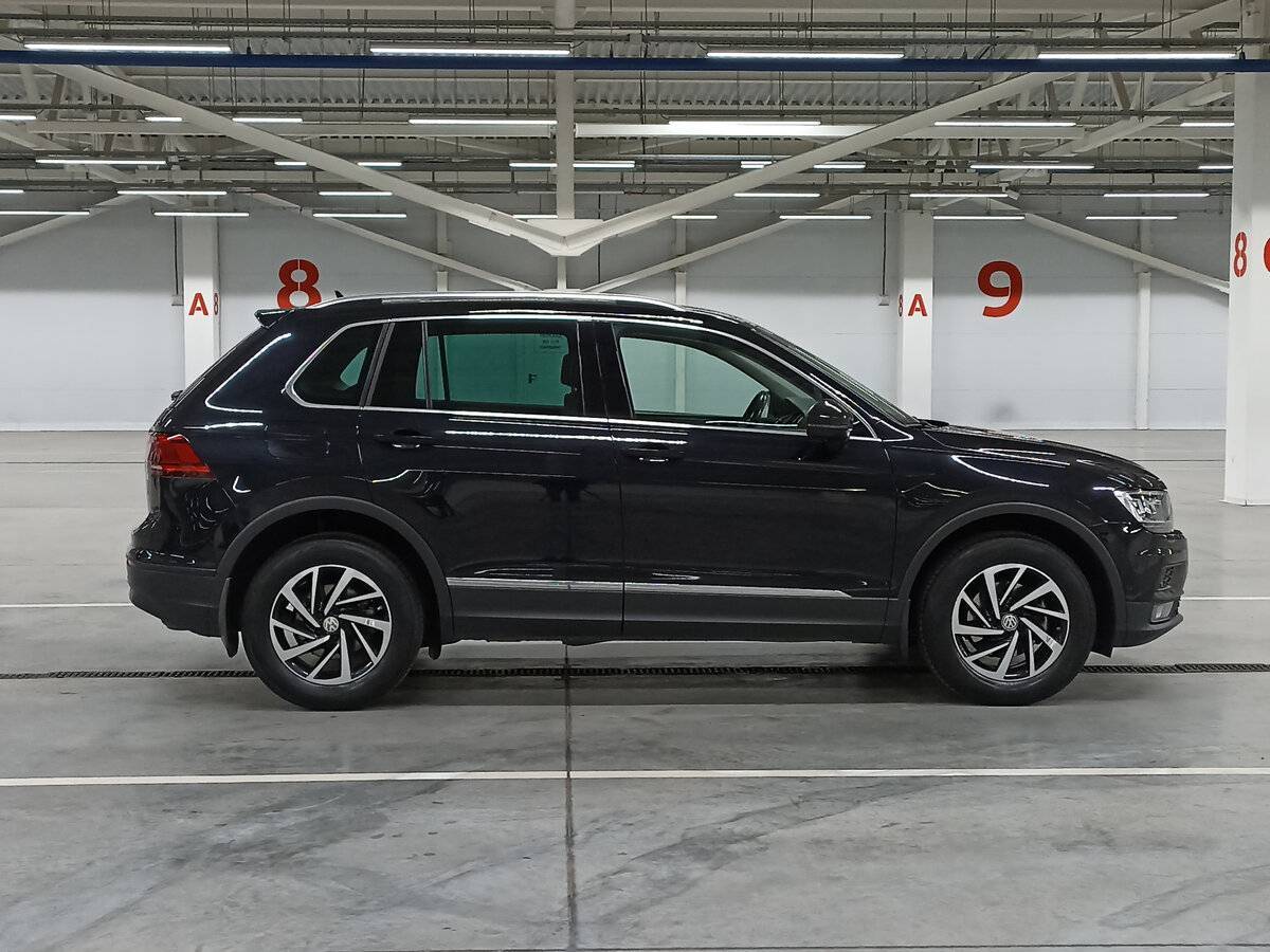 Купить Volkswagen Tiguan с пробегом. Фото: #3