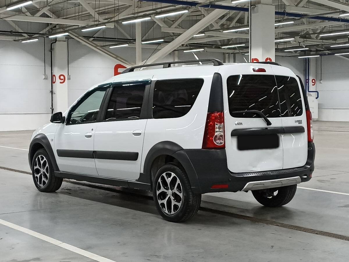 Купить Lada (ВАЗ) Largus с пробегом. Фото: #6