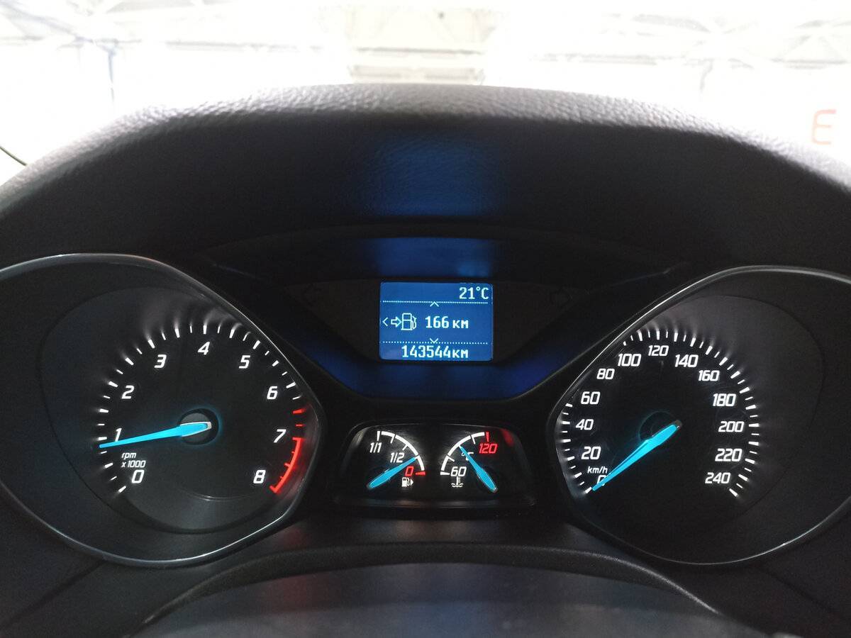 Купить Ford Focus с пробегом. Фото: #12