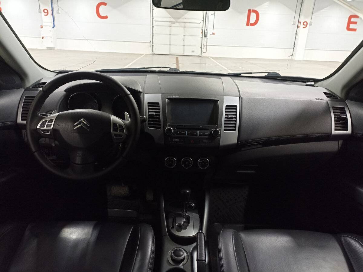 Купить Citroen C-Crosser с пробегом. Фото: #13