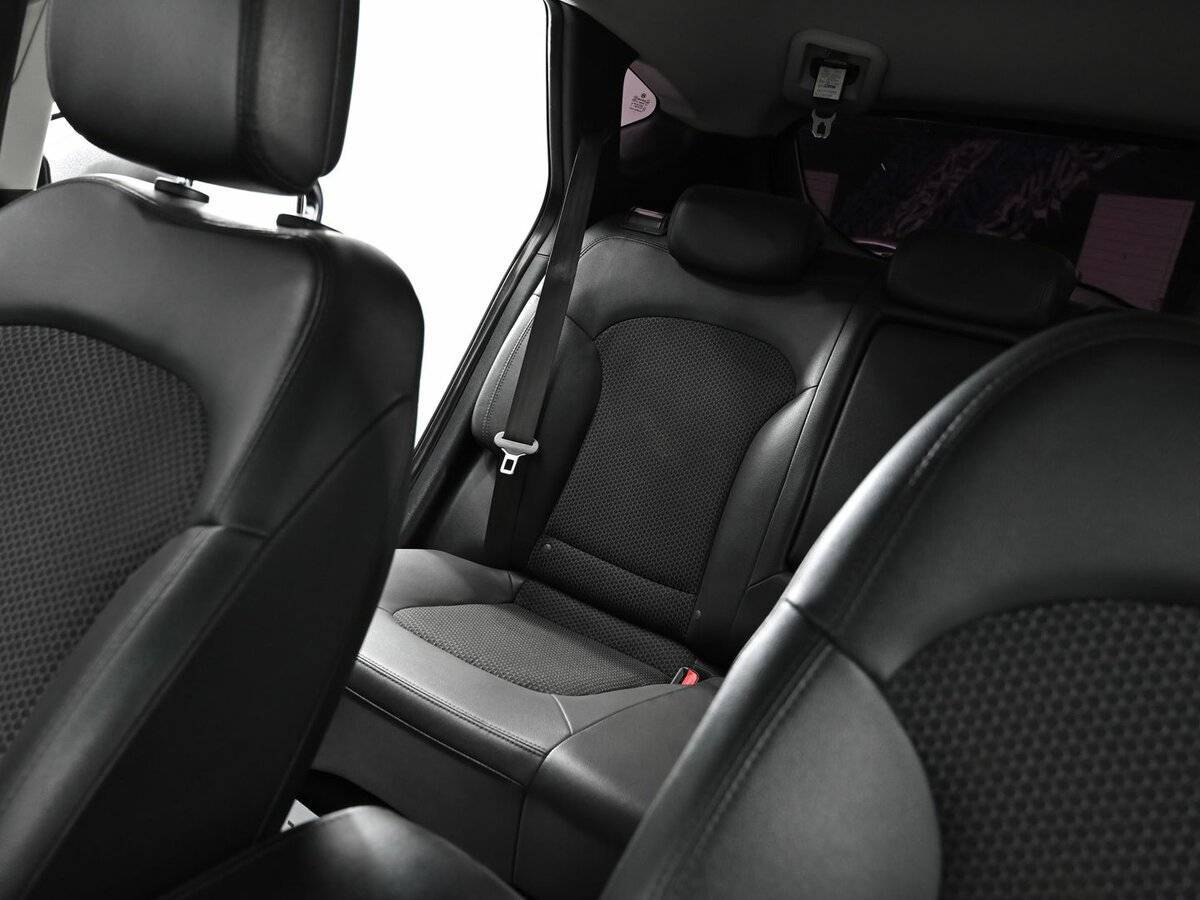 Купить Hyundai ix35 с пробегом. Фото: #12