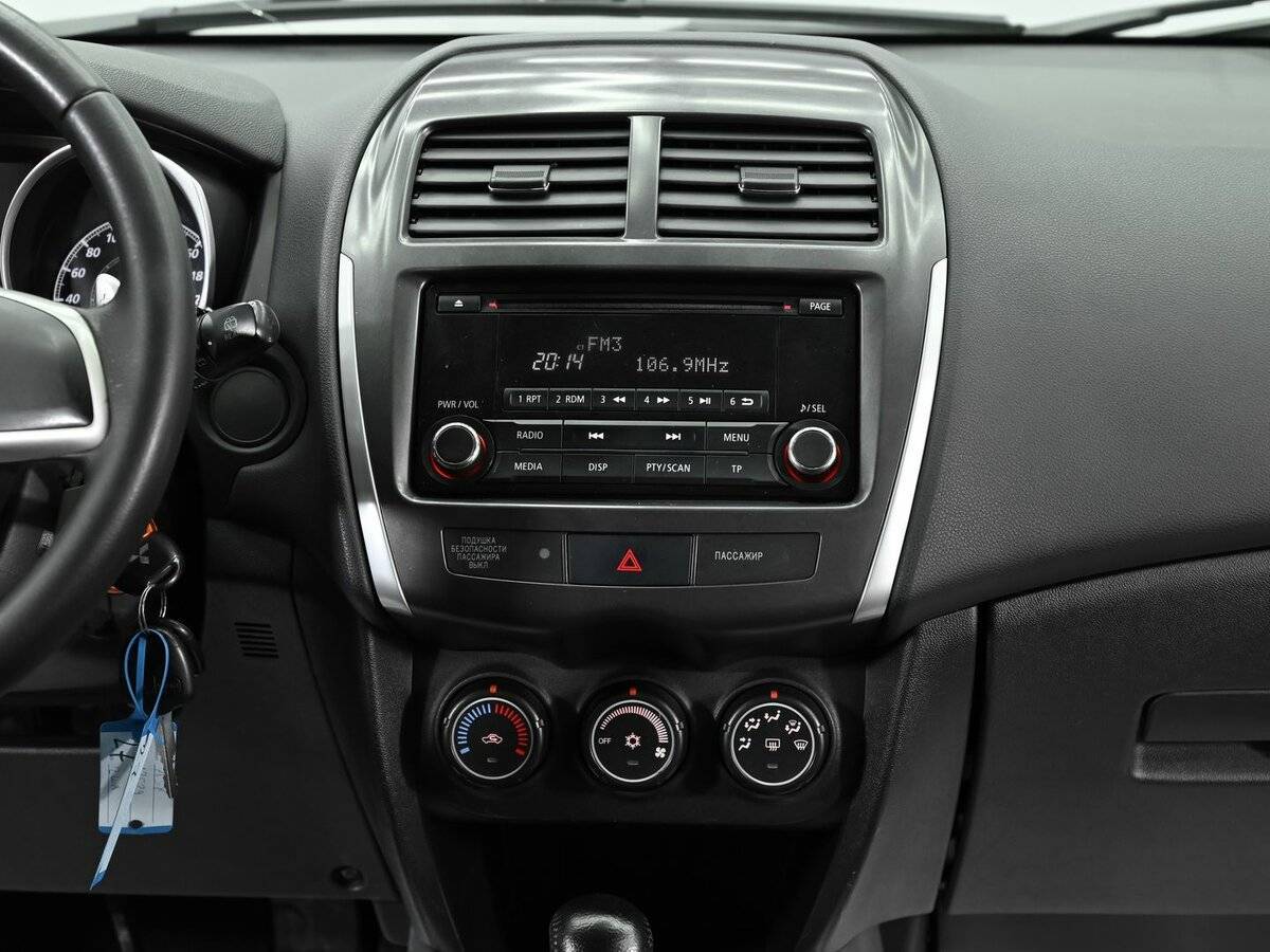 Купить Mitsubishi ASX с пробегом. Фото: #8