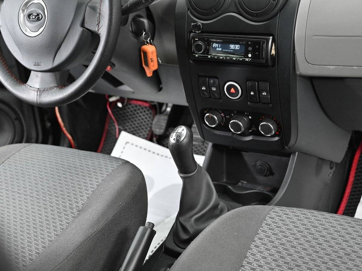 Купить Lada (ВАЗ) Largus с пробегом. Фото: #8