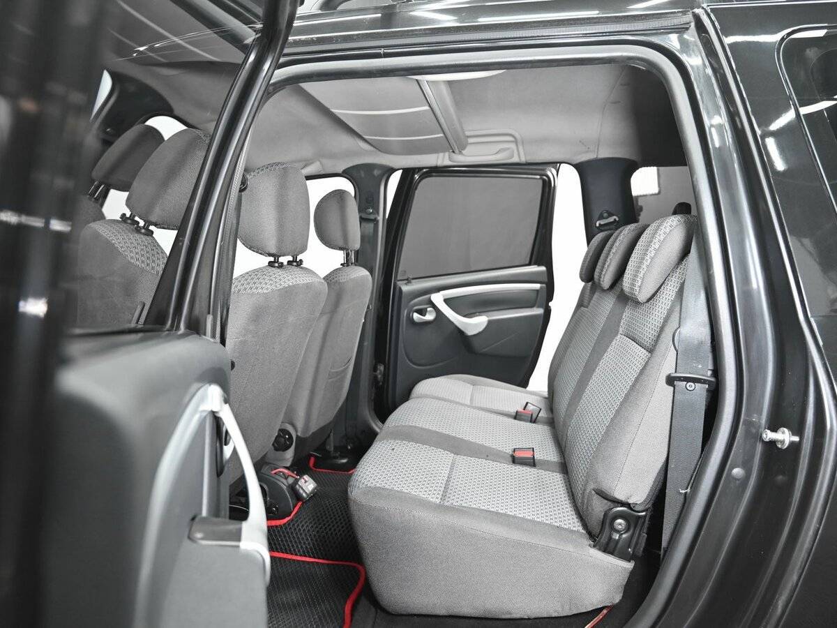 Купить Lada (ВАЗ) Largus с пробегом. Фото: #12