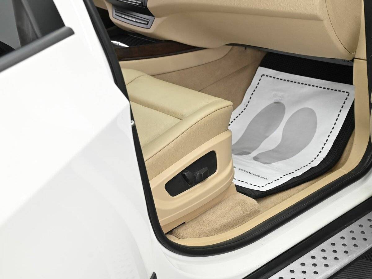 Купить BMW X5 с пробегом. Фото: #14