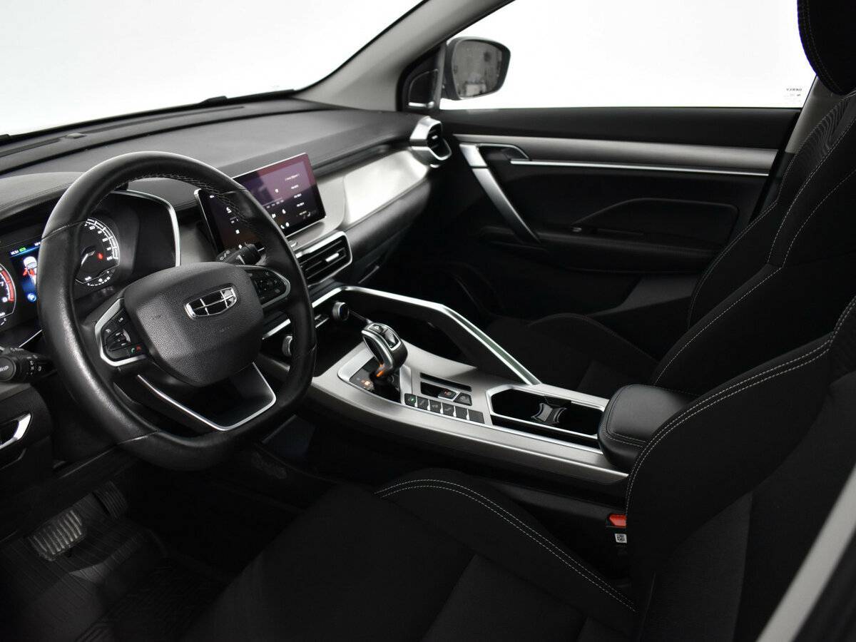 Купить Geely Coolray с пробегом. Фото: #8
