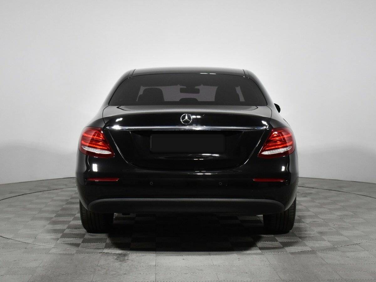 Купить Mercedes-Benz E-Класс с пробегом. Фото: #5