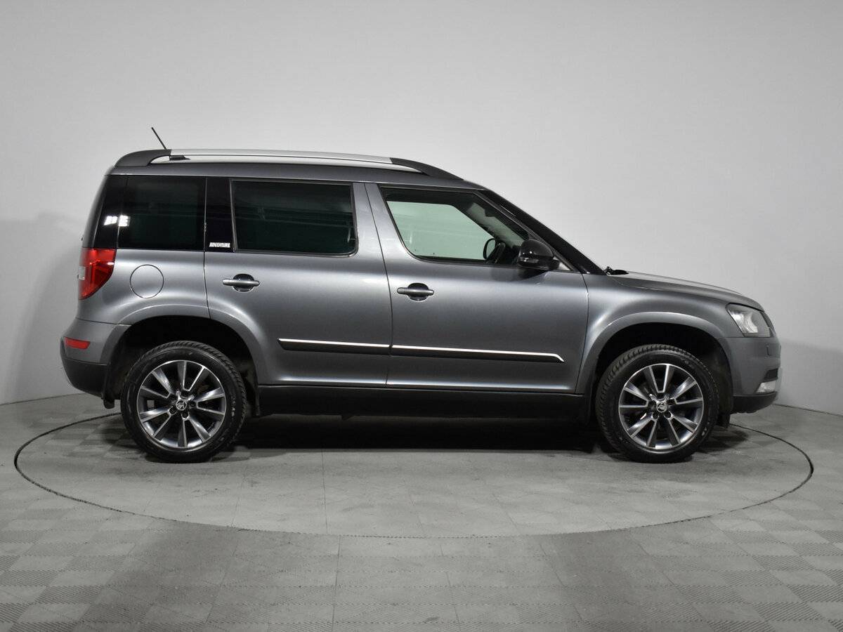 Купить Skoda Yeti с пробегом. Фото: #3