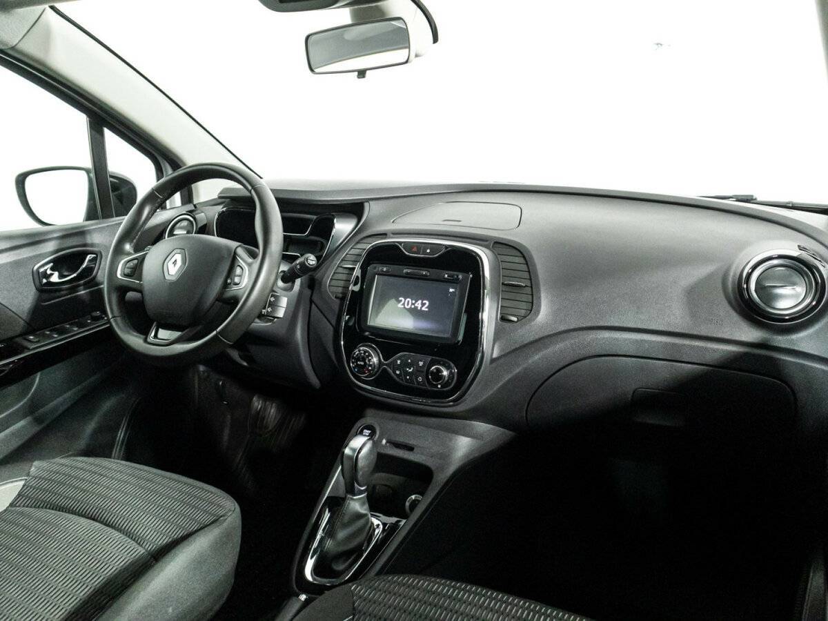 Купить Renault Kaptur с пробегом. Фото: #8