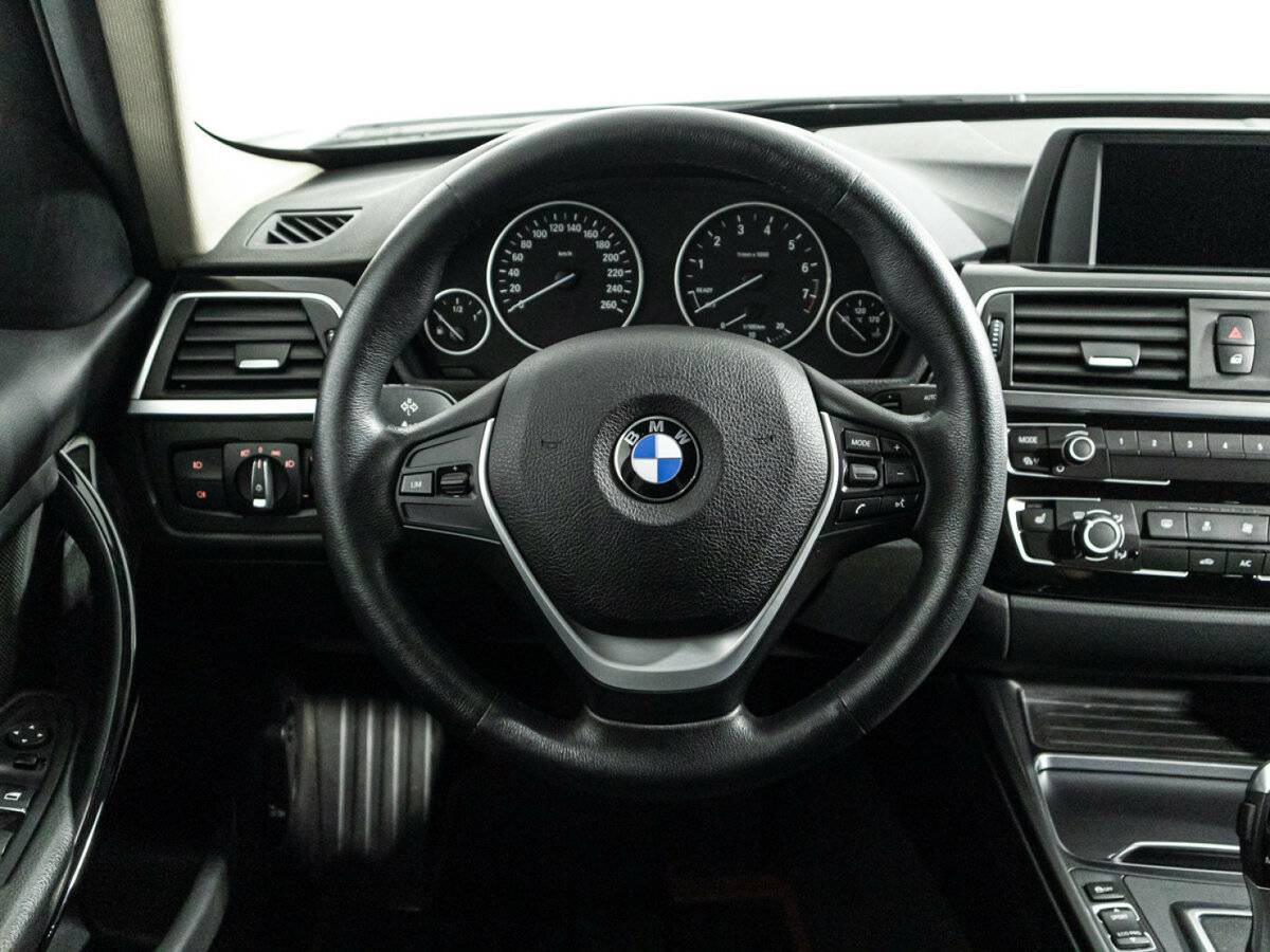 Купить BMW 3 серии с пробегом. Фото: #19